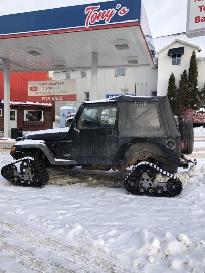 Picture of Snow Jeep